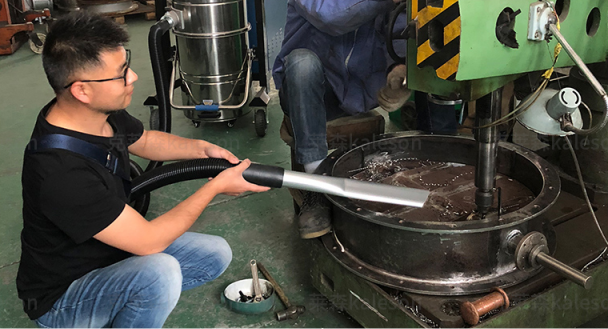 三相吸塵器工作時(shí)長(zhǎng) 三相吸塵器工作時(shí)長(zhǎng)