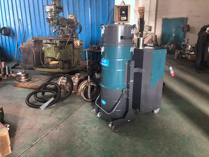 工業(yè)吸塵器噪音大太解決辦法 工業(yè)吸塵器噪音大太解決辦法
