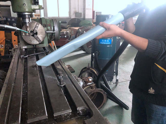 工業(yè)吸塵器吸力減小時(shí)的解決辦法 工業(yè)吸塵器吸力減小時(shí)的解決辦法