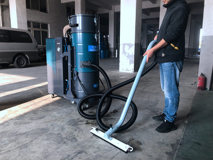 廠房地面清潔設(shè)備選購(gòu) 廠房地面清潔設(shè)備選購(gòu)