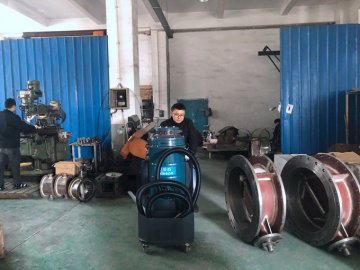 工廠用移動吸塵器選購指南有哪些?