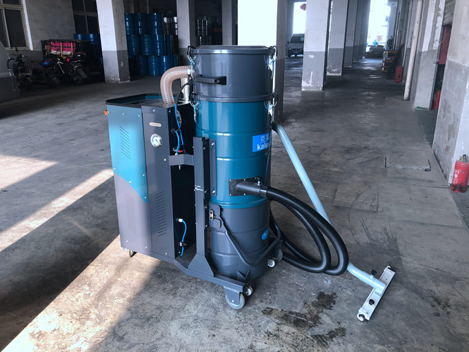 工業(yè)吸塵器的質(zhì)量保證源于什么 工業(yè)吸塵器的質(zhì)量保證源于什么