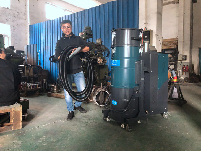 車(chē)間粉塵吸塵設(shè)備那個(gè)品牌好 車(chē)間粉塵吸塵設(shè)備那個(gè)品牌好