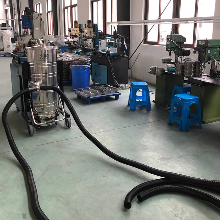 工業(yè)吸塵器如何給工廠提供好的工作環(huán)境 工業(yè)吸塵器如何給工廠提供好的工作環(huán)境