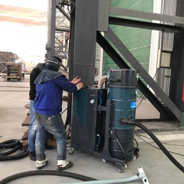 工業(yè)吸塵器使用注意事項及清理維修