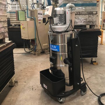 不同行業(yè)對(duì)工業(yè)吸塵設(shè)備的功能性要求也不相同