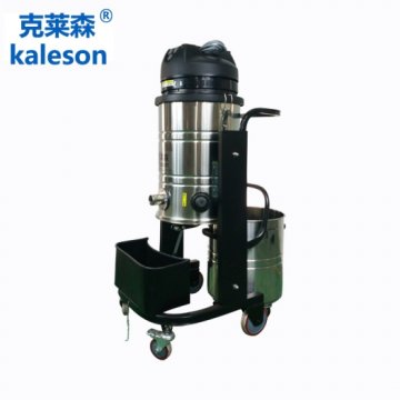 工廠車(chē)間內(nèi)工業(yè)吸塵器可以采用移動(dòng)式