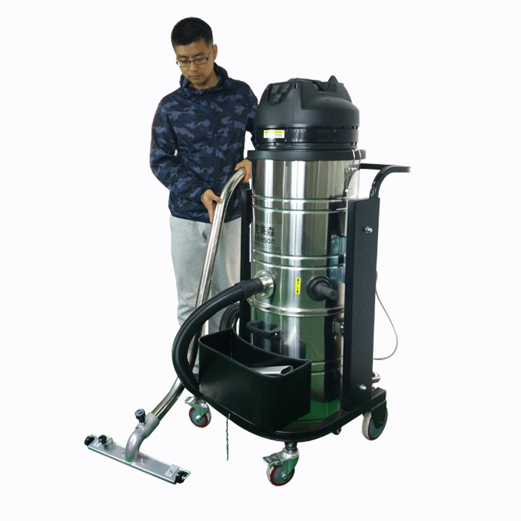 工廠用電瓶吸塵器哪家好?首選克萊森電瓶工業(yè)吸塵器